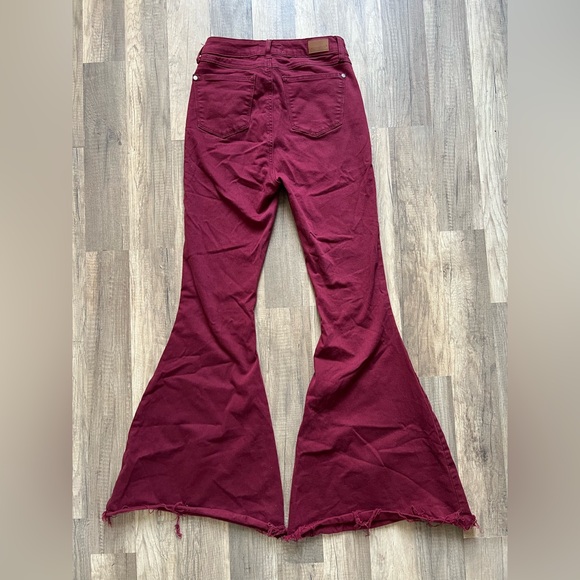 Judy Blue Woman’s Burgundy Sturdy Western Cowgirl Super Flare Jeans Size 27 - Picture 10 of 14